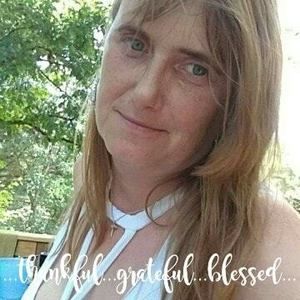 Meet your Posher, Carolee